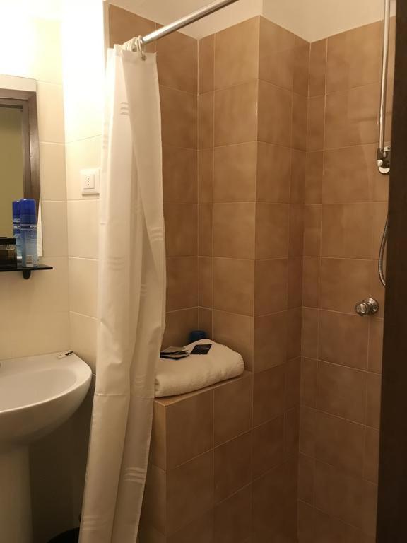 Albergo Meuble Olivi Toscolano Maderno Exteriér fotografie
